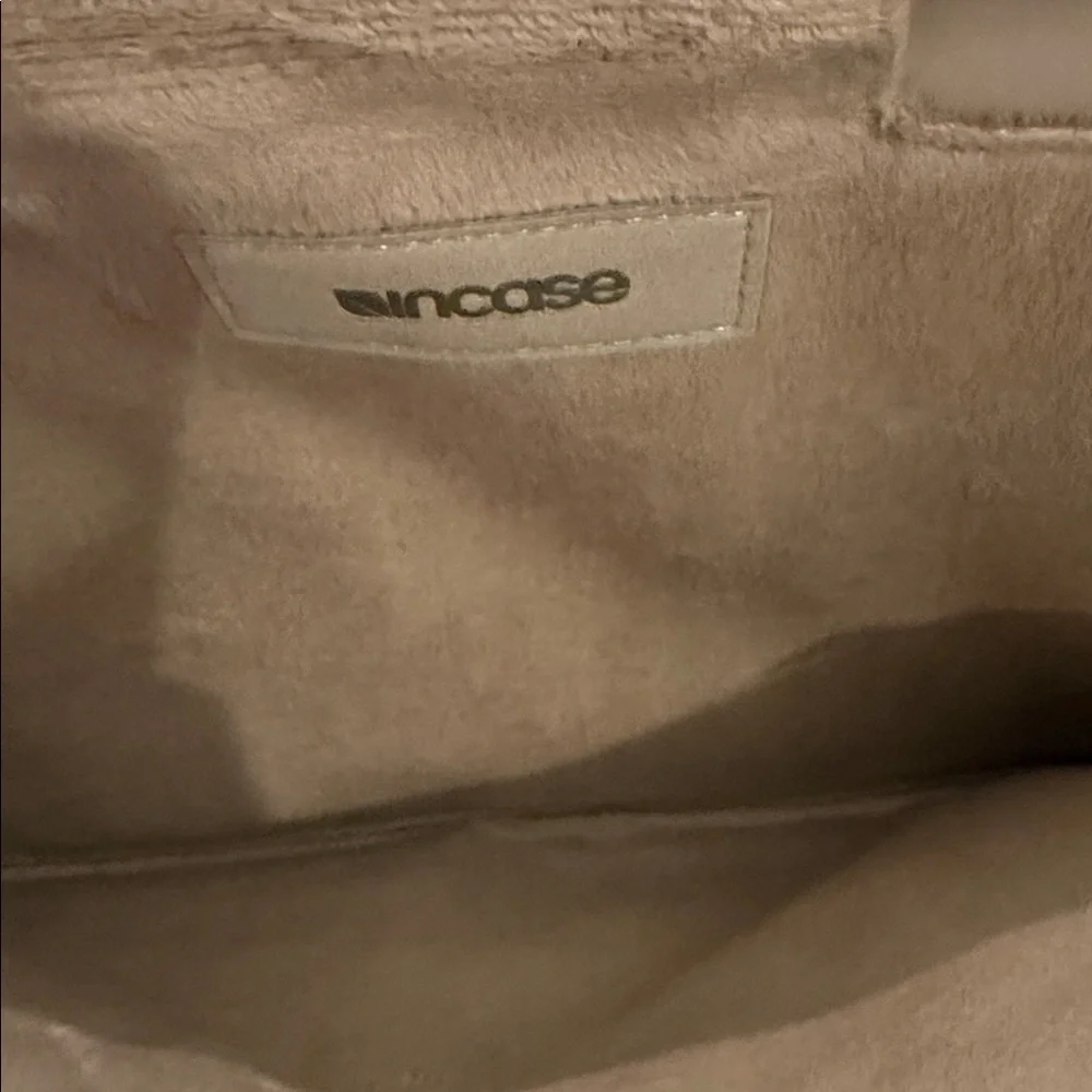 Incase Light Gray Tablet Sleeve